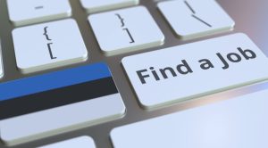 Як влаштуватися на роботу в Естонії українцю на тимчасовому захисті чи мігранту